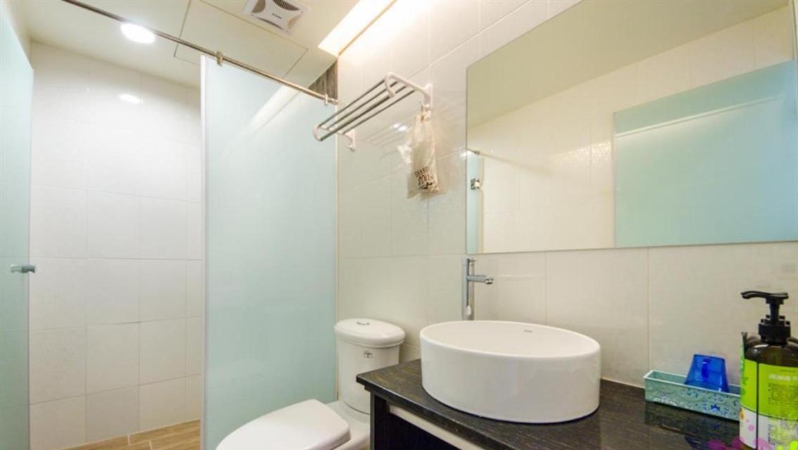 小黑琵416輕旅 Little Happy Hostel Tainan Zewnętrze zdjęcie