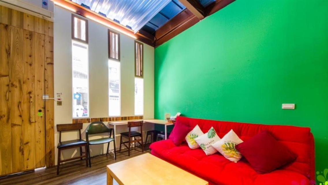 小黑琵416輕旅 Little Happy Hostel Tainan Zewnętrze zdjęcie
