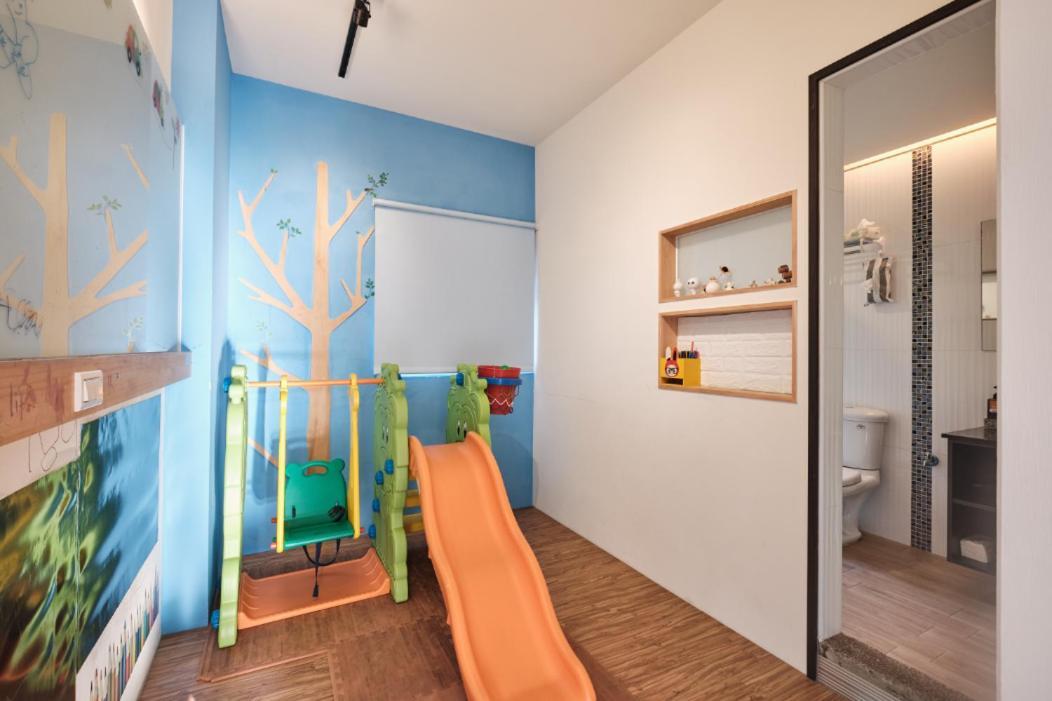 小黑琵416輕旅 Little Happy Hostel Tainan Zewnętrze zdjęcie