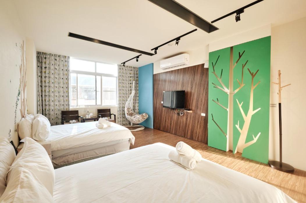 小黑琵416輕旅 Little Happy Hostel Tainan Zewnętrze zdjęcie